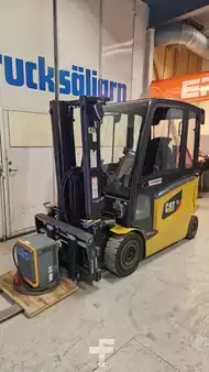Eléctrica de 4 ruedas 2018  CAT Lift Trucks EP25N (3)