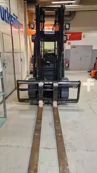 Dieseltruck  Toyota 8FDF30 (5)