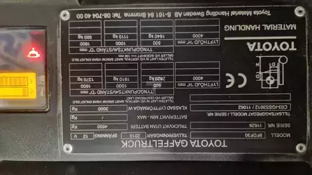 Dieseltruck  Toyota 8FDF30 (6)