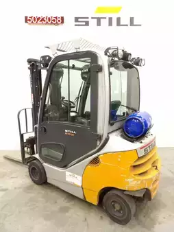 Gas gaffeltruck 2016  Still RX70-20T (2)