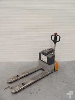 Electric Pallet Jacks 2017  Still ECU15 (3)