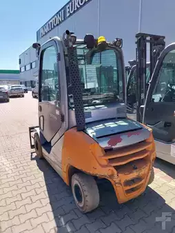 Chariots élévateurs diesel 2019  Still RX 70-30 (3)