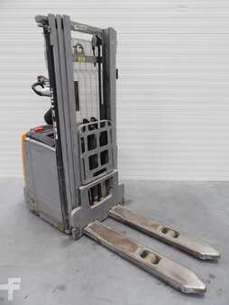 Pallet Stackers 2019  Still EXVSF16 (2)