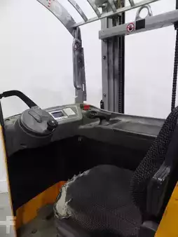 Magasemelésű béka 2020  Still FXV14 (6)