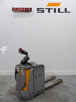 Stacker stå på 2020  Still EXHSF20 (1)