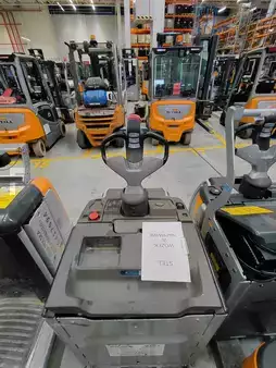 Elektromos emelőkocsik 2020  Still EXHSF20 (2)