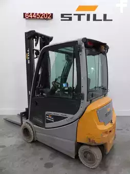 Elektryczne 4-kołowe 2021  Still RX20-20P LION (3)