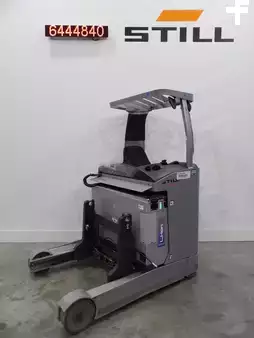 Reach Truck 2021  Still FMX17 Li-Ion (1)