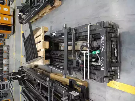 Reach Truck 2021  Still FMX17 Li-ION (8)