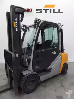 Wózki gazowe 2021  Still RX70-30T (1)