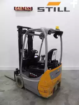 Elektryczne 3-kołowe 2021  Still RX50-10C (3)