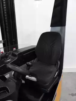 Reach Truck 2021  Still FMX14 (8)