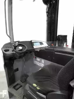 Reach Truck 2021  Still FMX10 (7)