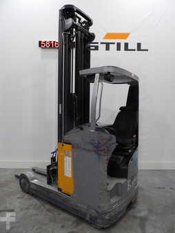 Chariots à mât rétractable 2022  Still FMX25 (2)