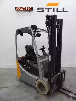 Elektromos 3 kerekű 2022  Still RX50-13 (2)