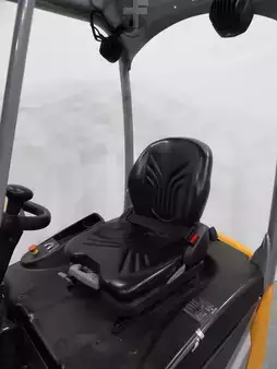 Elektromos 3 kerekű 2022  Still RX50-13 (6)