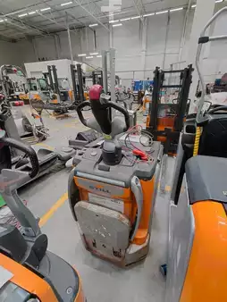 Nízkozdvižný vozík 2023  Still EXHSF20 (1)