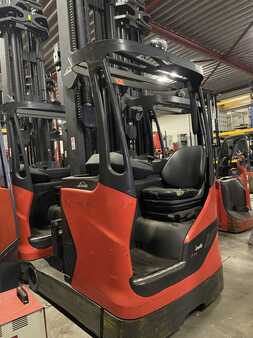 Reach Truck 2017  Linde 4x R14 very good condition (1) 