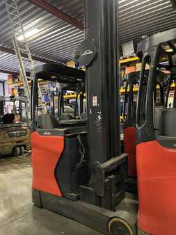 Reach Truck 2017  Linde 4x R14 very good condition (2) 