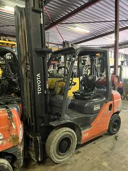LPG Forklifts 2019  Toyota 8FGF25 (1)