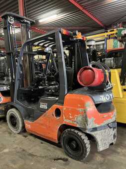 LPG Forklifts 2019  Toyota 8FGF25 (2)