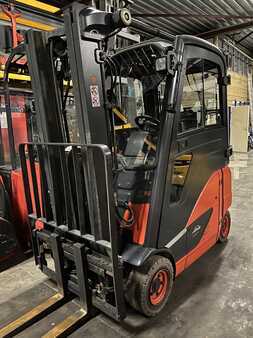 Elektro čtyřkolový VZV 2020  Linde E16PH-02 (1)