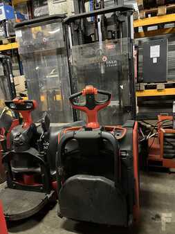 Pallet Stackers 2017  Linde L16APi (1)