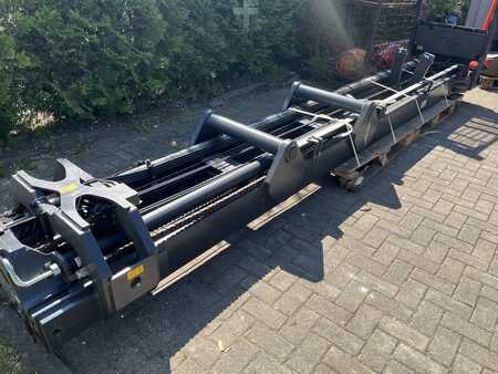 Reachtrucks 2017  Linde R20-01 (2)