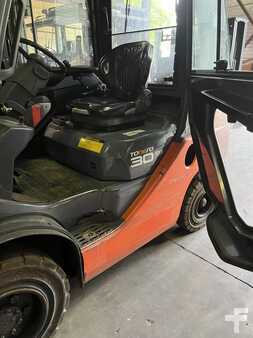 Treibgasstapler 2008  Toyota 02-8FGF30 (4)