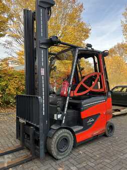 4-wiel elektrische heftrucks 2020  Linde E25H-01/600 (1)