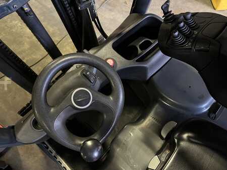 3-wiel elektrische heftrucks 2018  Linde E16-02 (4)