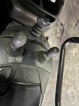 3-wiel elektrische heftrucks 2020  Linde E16-02 (2)