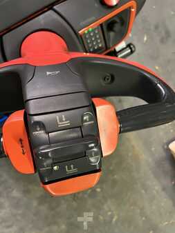 Stacker pedestre 2017  Linde L16 (5)