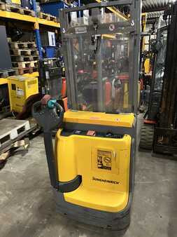 Stoccatori 2018  Jungheinrich EJC112Z (1)