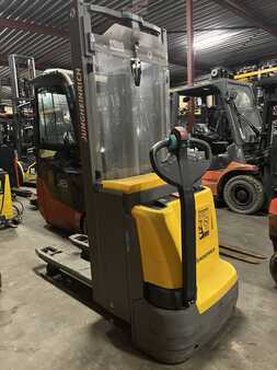 Stoccatori 2018  Jungheinrich EJC112Z (2)