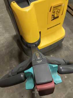 Stoccatori 2018  Jungheinrich EJC112Z (3)