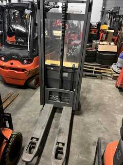 Stoccatori 2018  Jungheinrich EJC112Z (7)