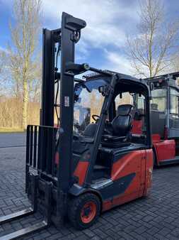 Sähkö - 3 pyör 2020  Linde E16H-02 (1)