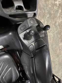 Elektrisk- 4 hjul 2017  Linde E35L-01 (6)