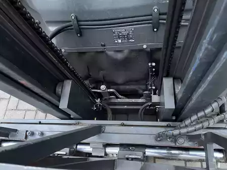 Carrelli elettrici 4 ruote 2017  Linde E35L-01 (3)