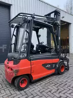 Carrelli elettrici 4 ruote 2017  Linde E35L-01 (7)