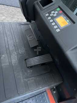 Eléctrica de 4 ruedas 2018  Toyota 8FBMT35 (8)