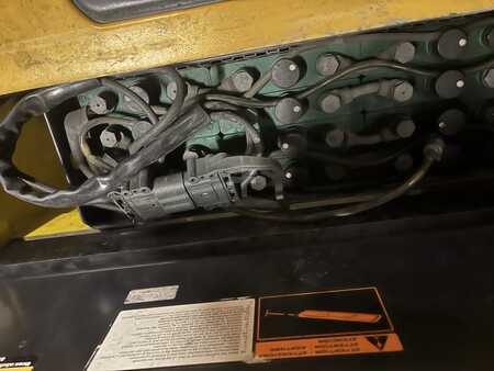 Ruční vysokozdvižný vozík 2010  Yale MS12AC (6)