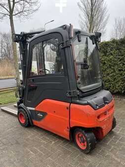 Chariots électriques à 4 roues 2018  Linde E20PL-02 (2)
