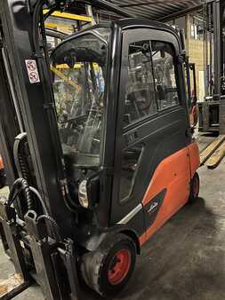 Chariots électriques à 4 roues 2018  Linde E20PL-02 (1)