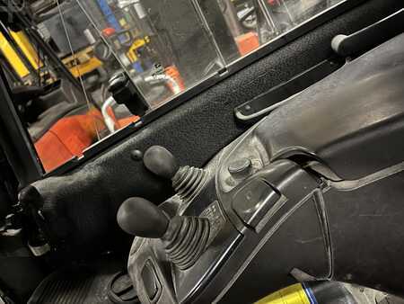 Chariots électriques à 4 roues 2018  Linde E20PL-02 (3)