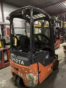 Elektro tříkolové VZV 2019  Toyota 8FBEK16T (4)