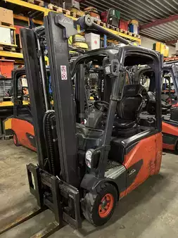 Elektro tříkolové VZV 2017  Linde E16-02 (1)