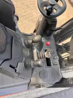 Elektromos 4 kerekű 2020  Linde E16PH-02 (3)