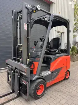 Electric - 4 wheels 2015  Linde E20PH-02 (1)